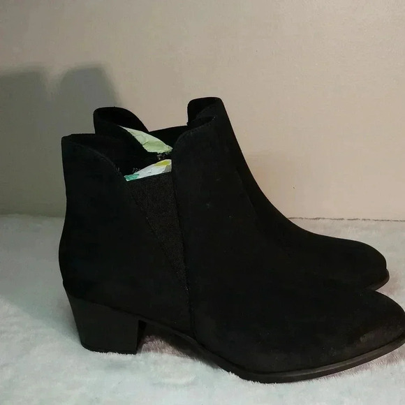 Munro Jackson heel ankle boot - Picture 3 of 6